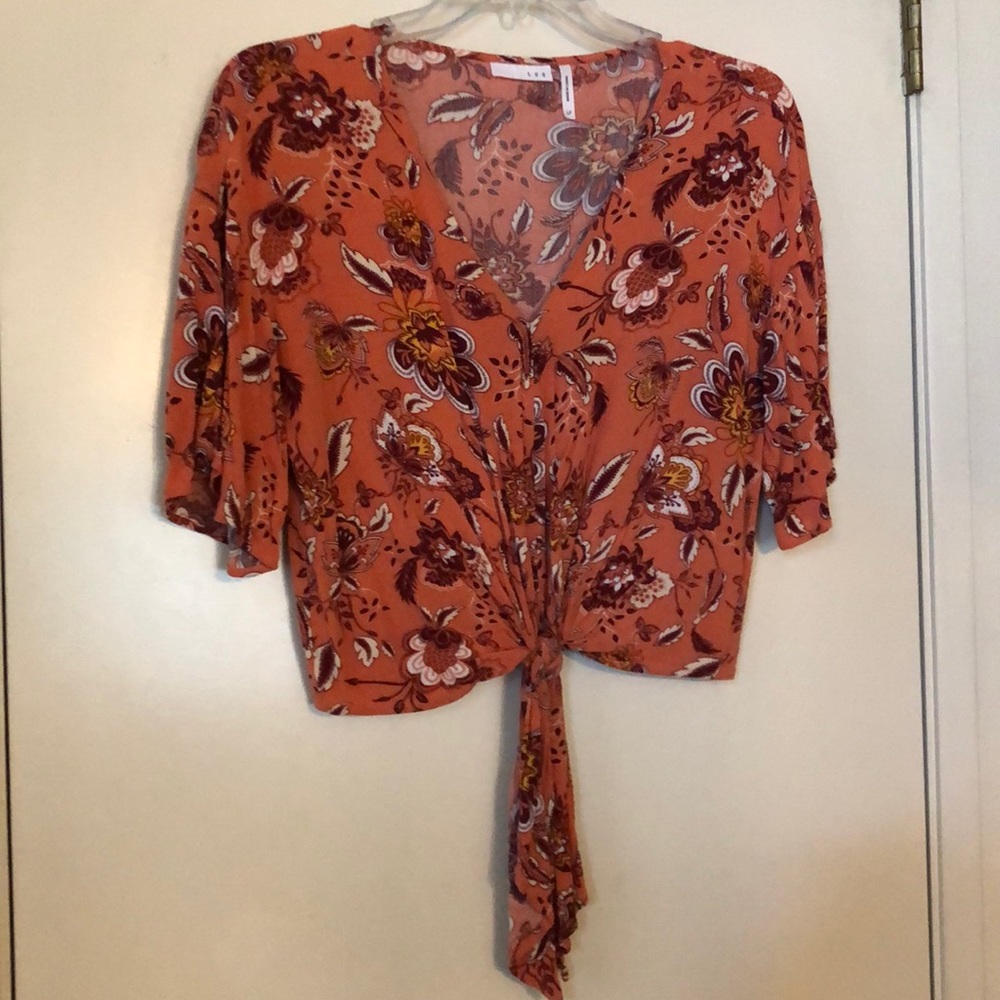 Short sleeve faux tie slightly cropped floral blouse deep vneck orange burgundy